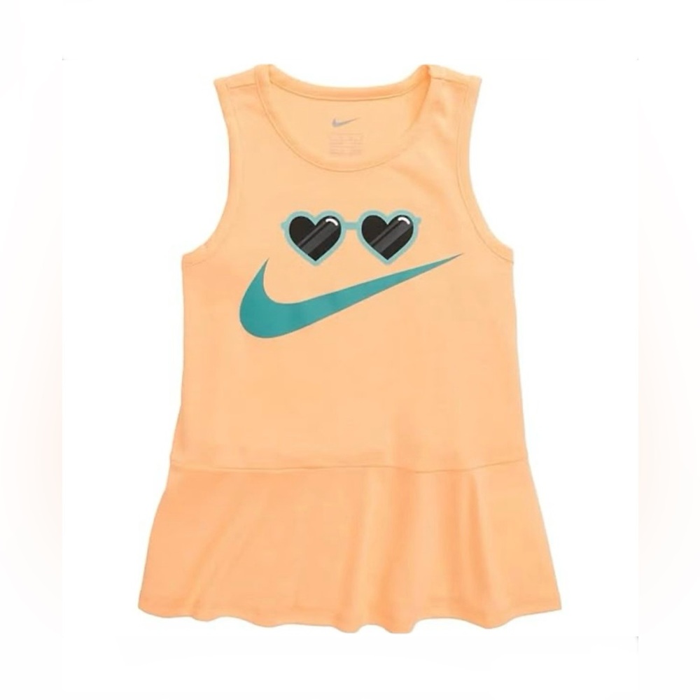 Girl’s Nike sleeveless top